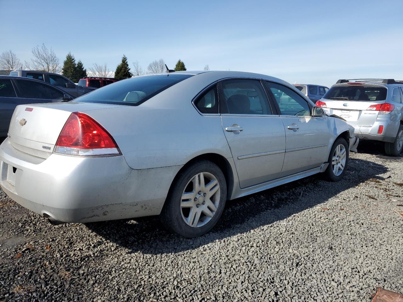 Photo 2 VIN: 2G1WB5E35F1168663 - CHEVROLET IMPALA 