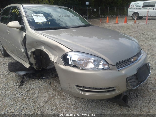 Photo 5 VIN: 2G1WB5E36C1201777 - CHEVROLET IMPALA 