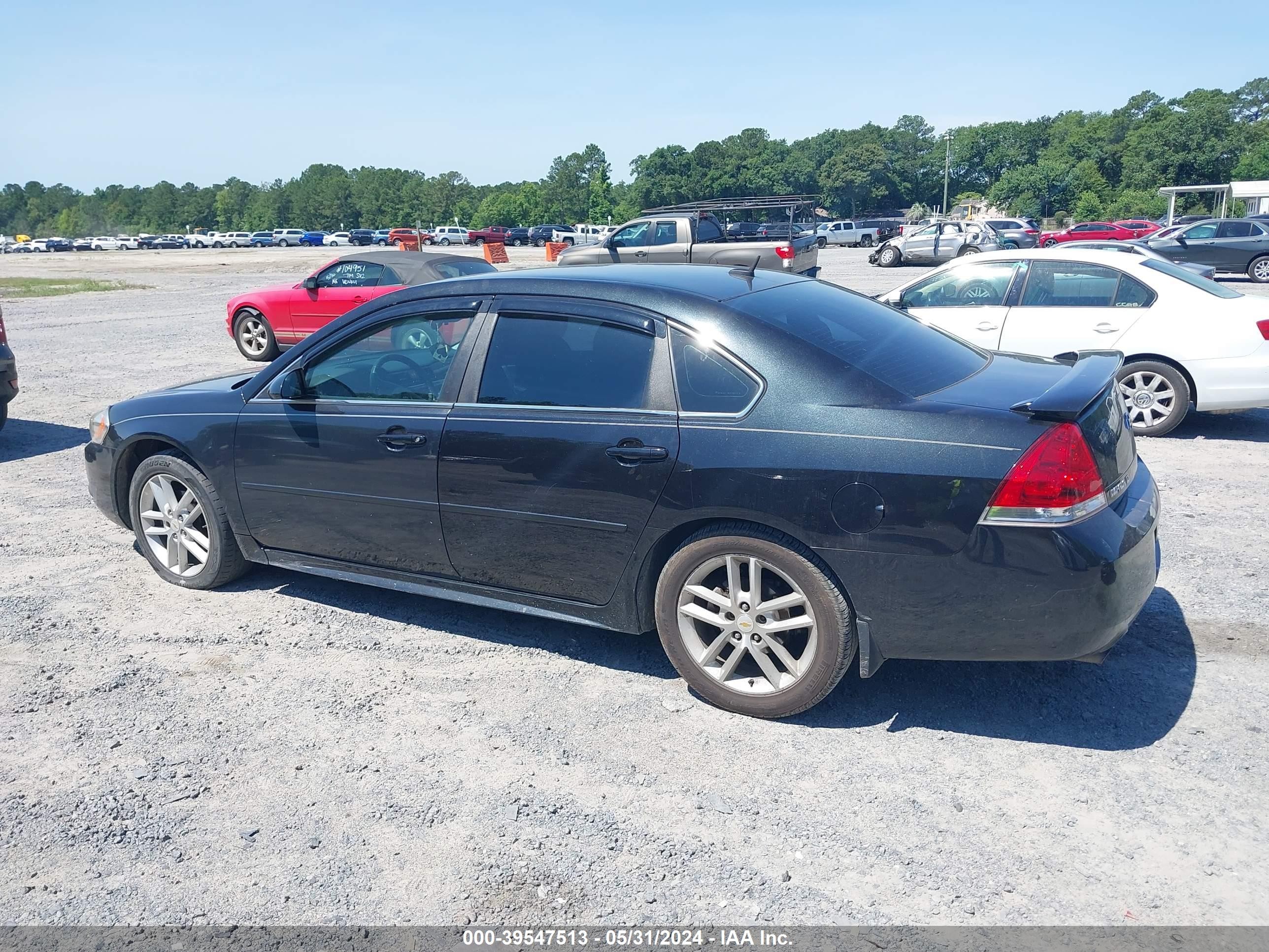 Photo 2 VIN: 2G1WB5E36C1211354 - CHEVROLET IMPALA 