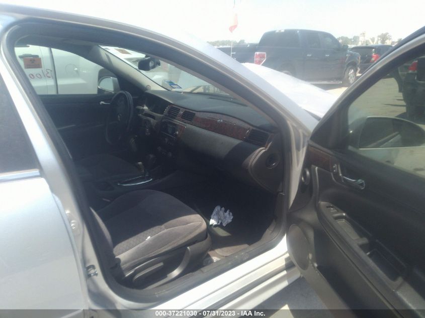 Photo 4 VIN: 2G1WB5E37E1172678 - CHEVROLET IMPALA 