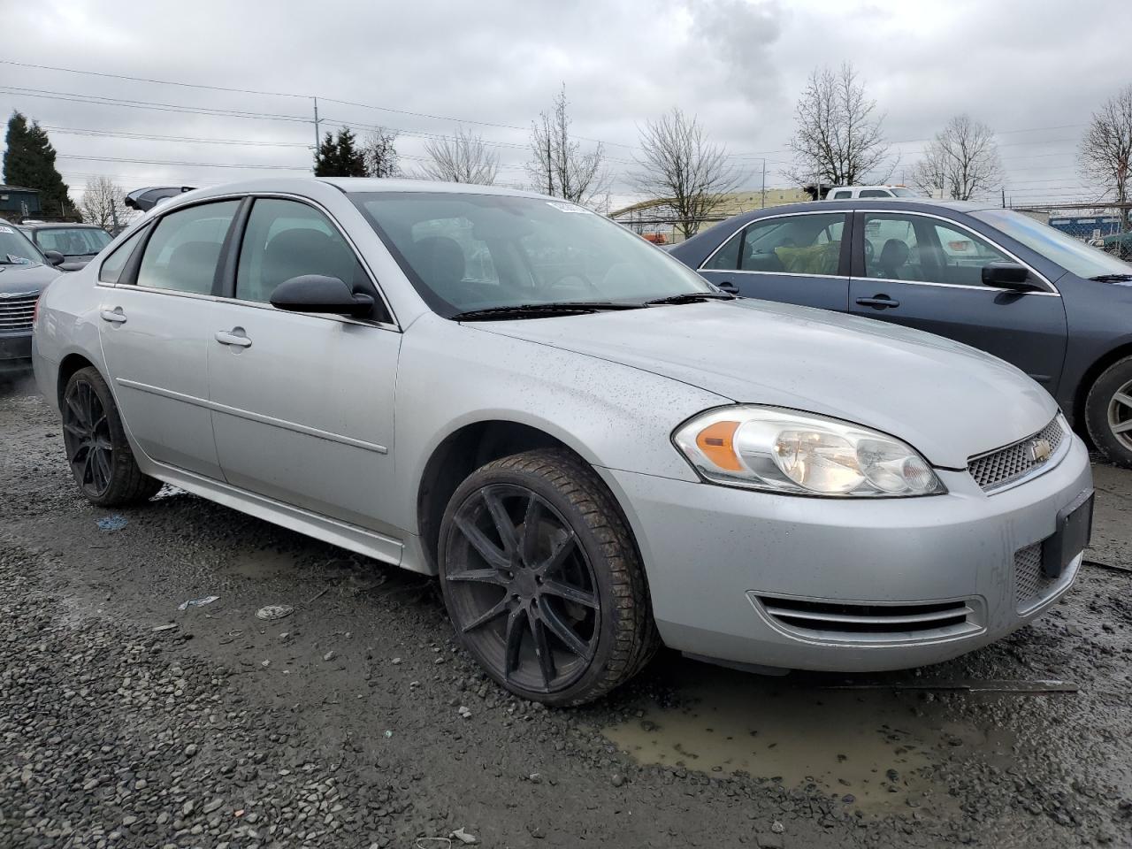 Photo 3 VIN: 2G1WB5E37F1168230 - CHEVROLET IMPALA 