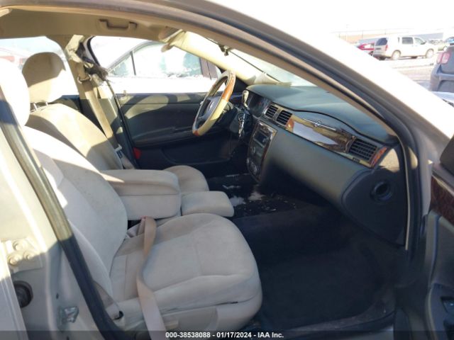 Photo 4 VIN: 2G1WB5E38C1110199 - CHEVROLET IMPALA 