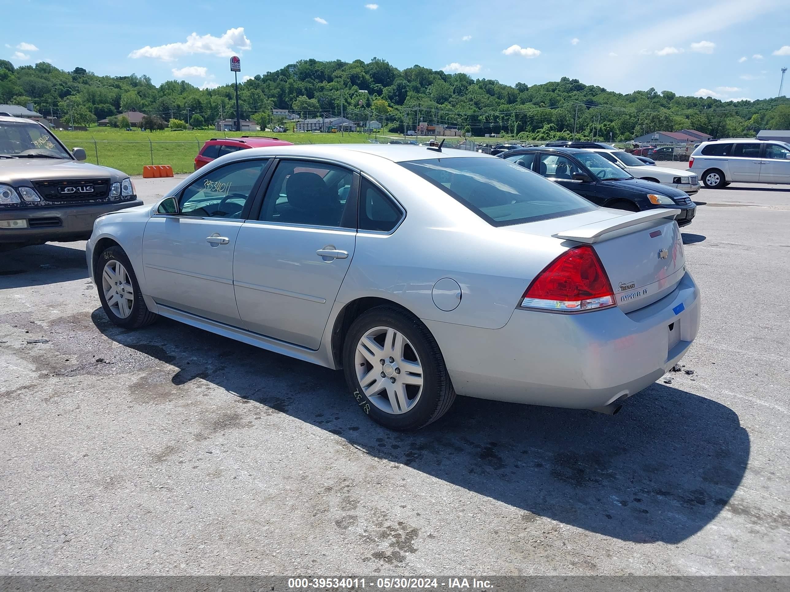 Photo 2 VIN: 2G1WB5E38D1127764 - CHEVROLET IMPALA 