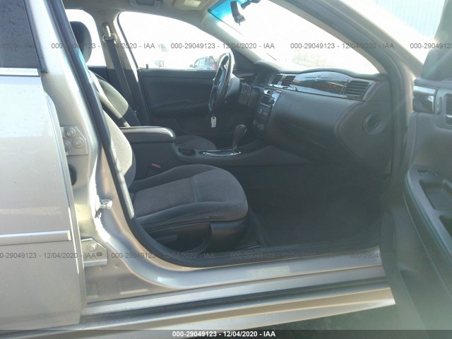 Photo 4 VIN: 2G1WB5E39C1138920 - CHEVROLET IMPALA 