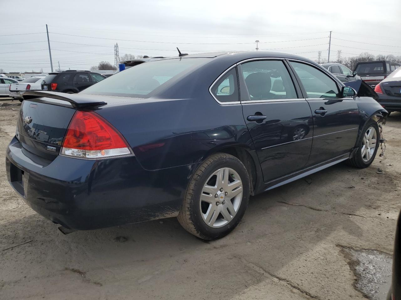 Photo 2 VIN: 2G1WB5E39C1172730 - CHEVROLET IMPALA 