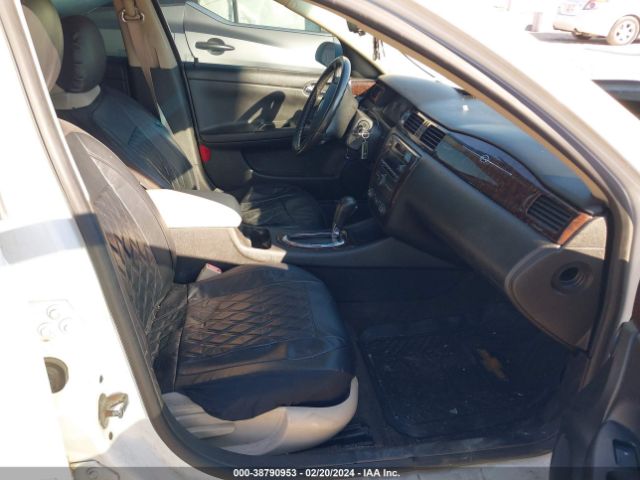 Photo 4 VIN: 2G1WB5E39E1170933 - CHEVROLET IMPALA LIMITED 