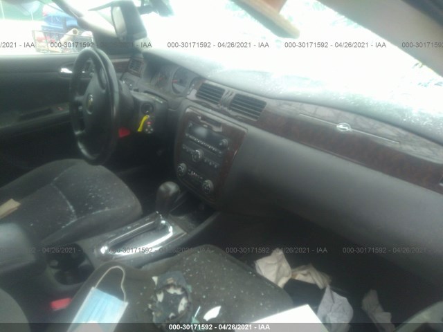 Photo 4 VIN: 2G1WB5E3XC1113315 - CHEVROLET IMPALA 