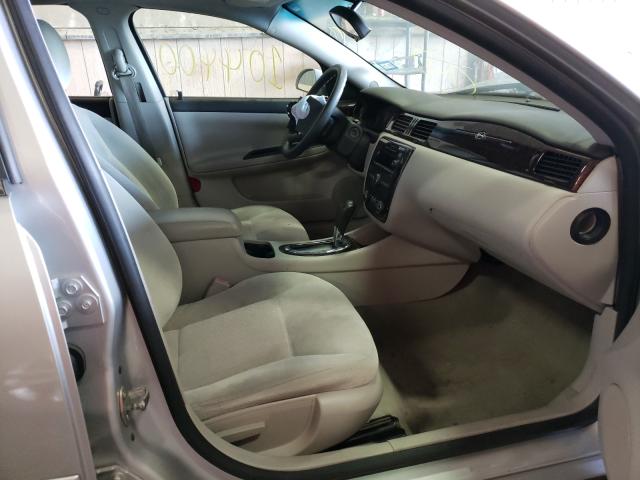 Photo 4 VIN: 2G1WB5E3XF1123900 - CHEVROLET IMPALA LIM 