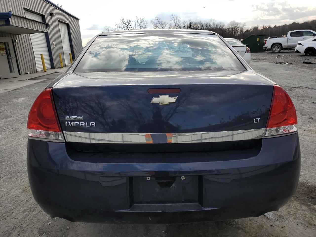 Photo 5 VIN: 2G1WB5EK2A1238572 - CHEVROLET IMPALA 