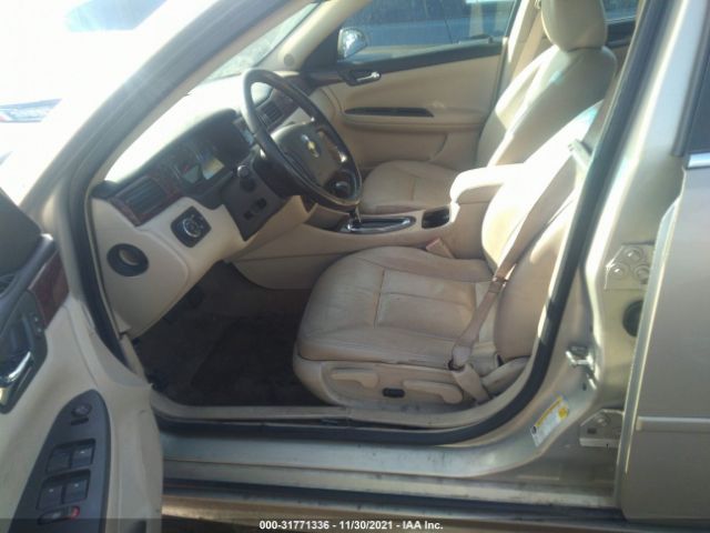 Photo 4 VIN: 2G1WB5EK2B1140546 - CHEVROLET IMPALA 