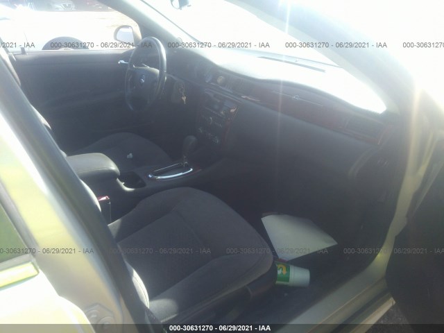 Photo 4 VIN: 2G1WB5EK3A1133779 - CHEVROLET IMPALA 