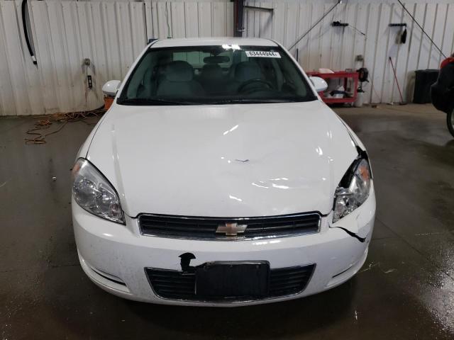 Photo 4 VIN: 2G1WB5EK4A1111841 - CHEVROLET IMPALA 