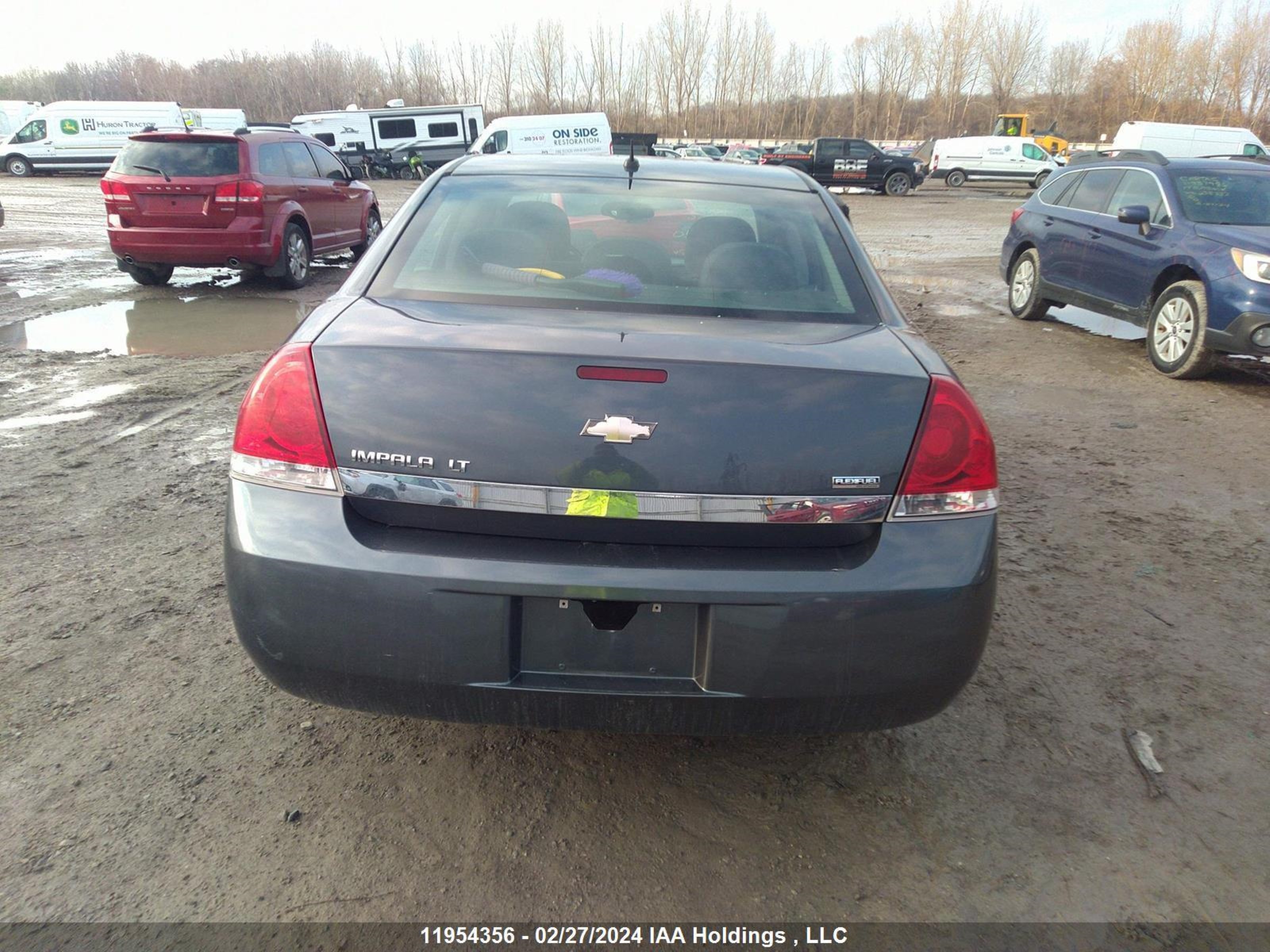 Photo 15 VIN: 2G1WB5EK4B1292280 - CHEVROLET IMPALA 