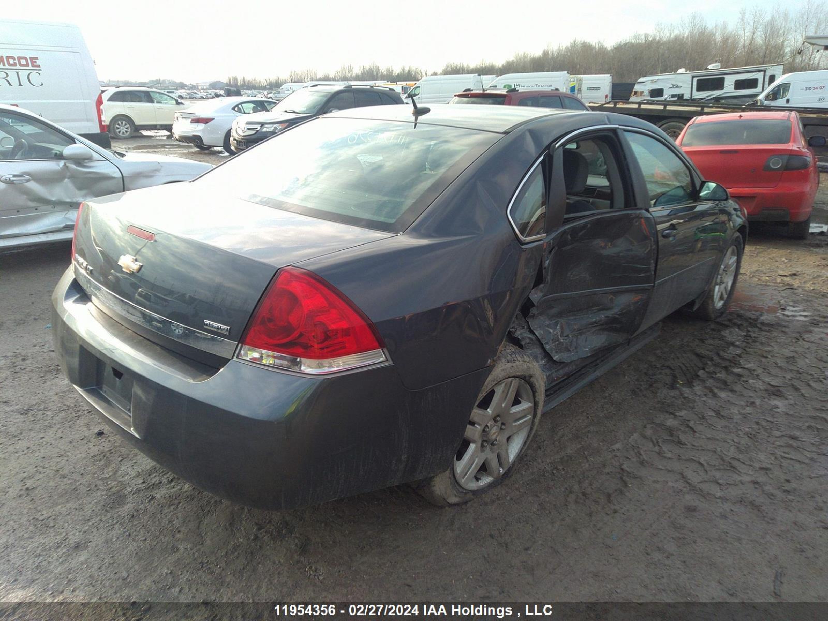 Photo 3 VIN: 2G1WB5EK4B1292280 - CHEVROLET IMPALA 