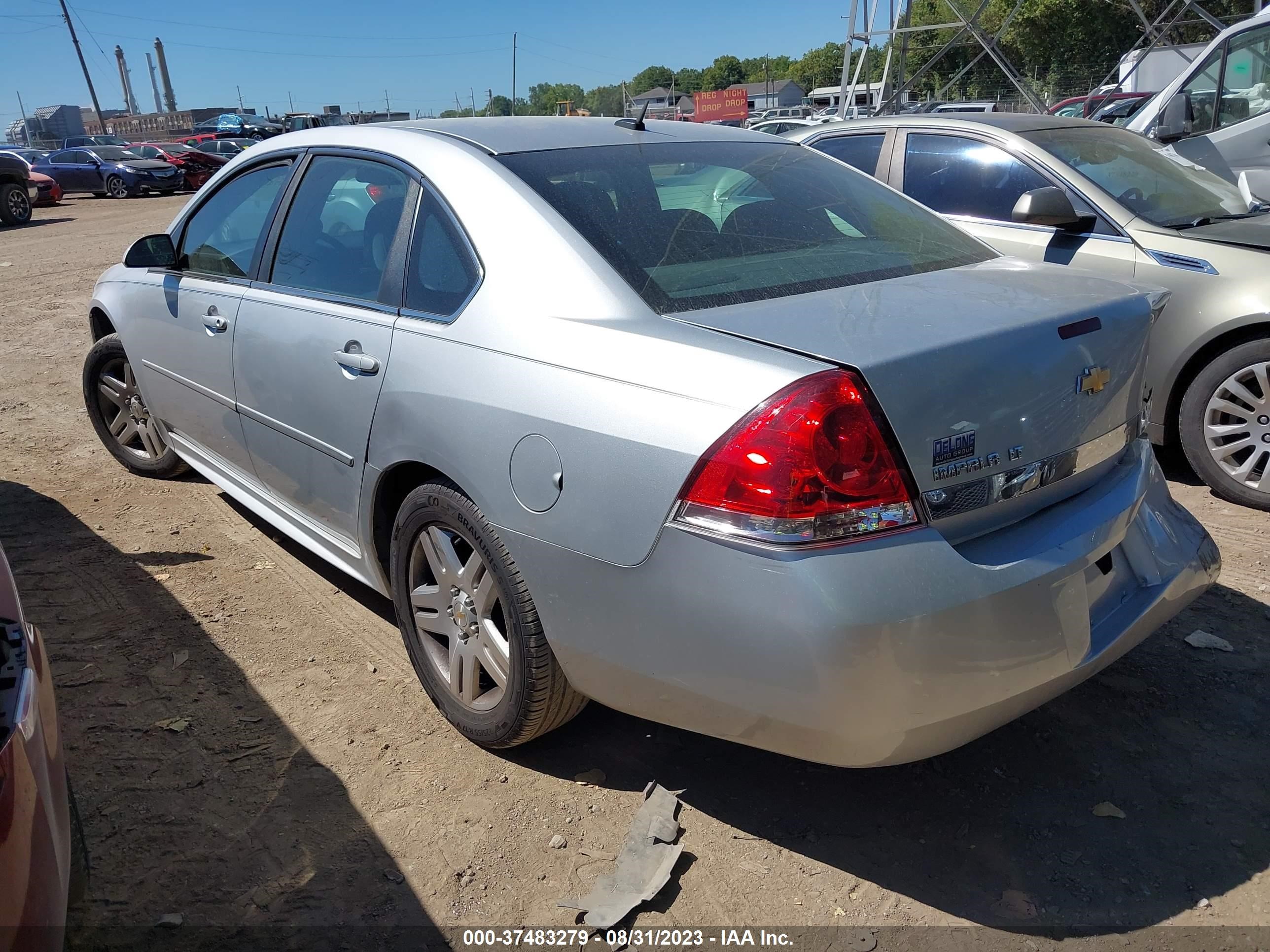 Photo 2 VIN: 2G1WB5EK6B1115052 - CHEVROLET IMPALA 