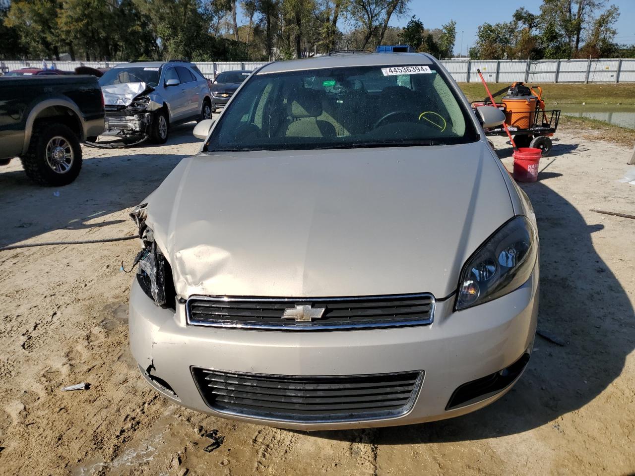 Photo 4 VIN: 2G1WB5EK9A1139859 - CHEVROLET IMPALA 