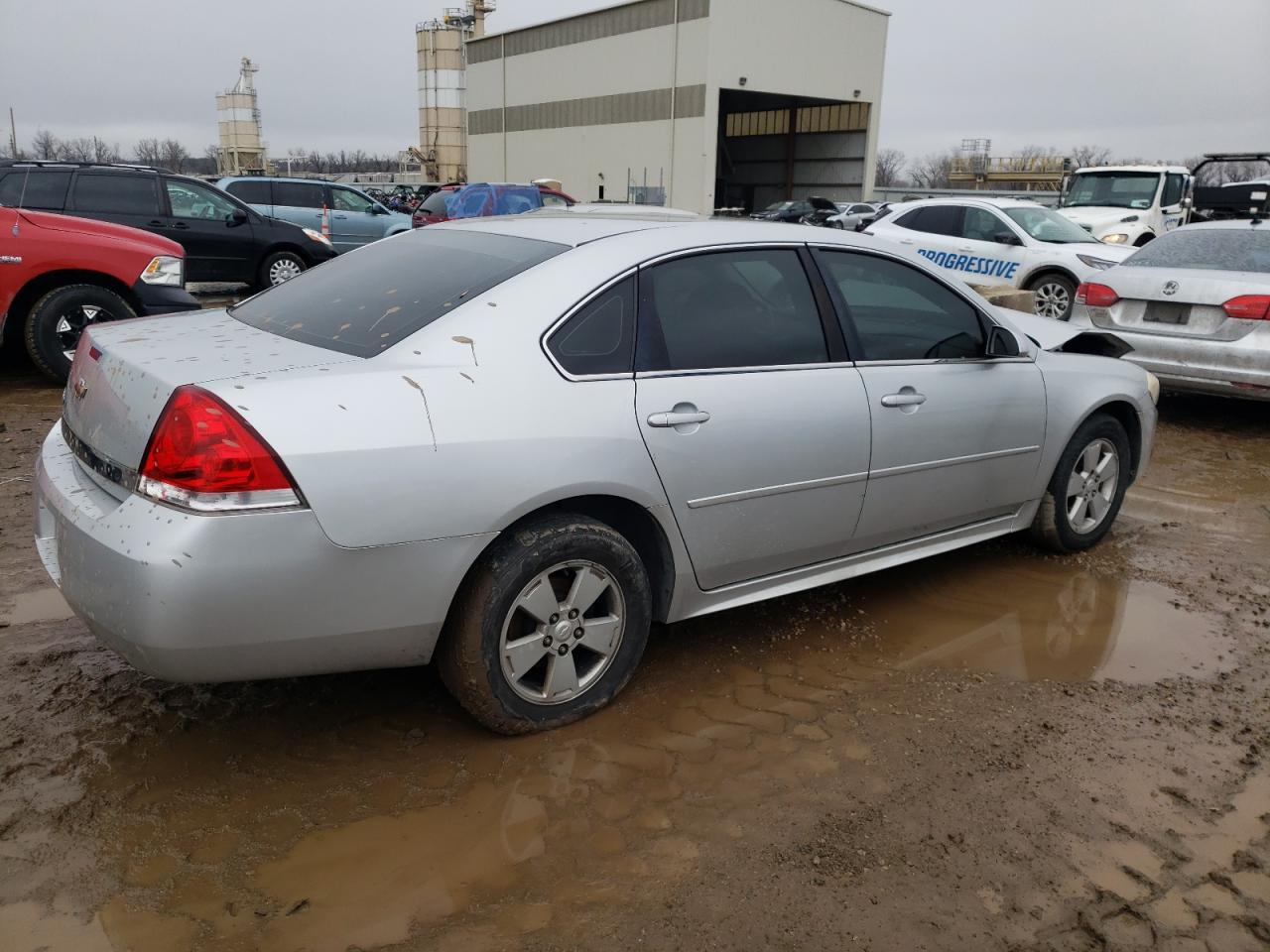 Photo 2 VIN: 2G1WB5EN0A1167365 - CHEVROLET IMPALA 