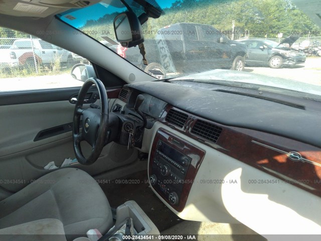 Photo 4 VIN: 2G1WB5EN1A1173319 - CHEVROLET IMPALA 