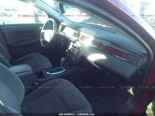 Photo 4 VIN: 2G1WB5EN2A1137610 - CHEVROLET IMPALA 