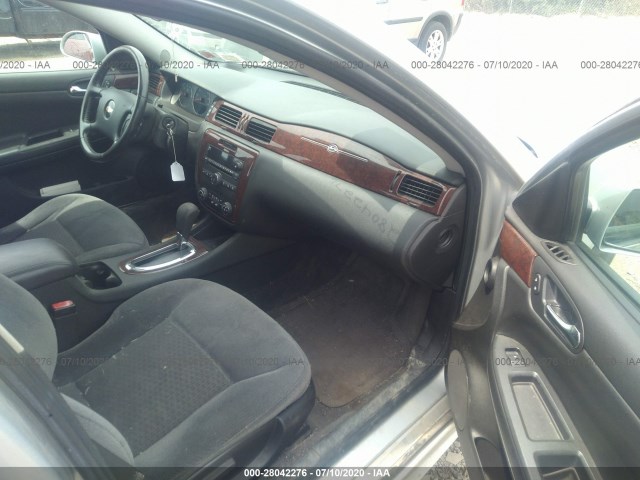 Photo 4 VIN: 2G1WB5EN3A1233651 - CHEVROLET IMPALA 