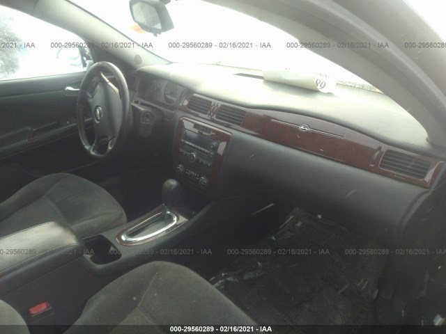 Photo 4 VIN: 2G1WB5EN4A1116323 - CHEVROLET IMPALA 