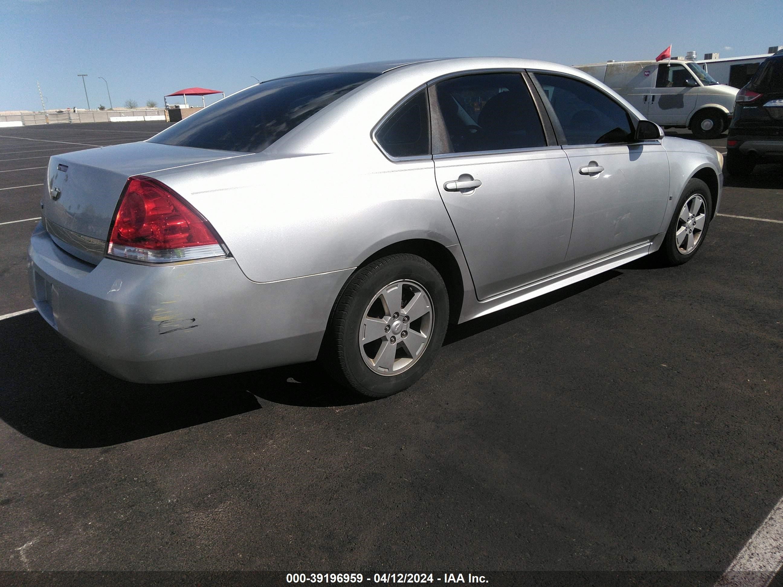 Photo 3 VIN: 2G1WB5ENXA1107447 - CHEVROLET IMPALA 