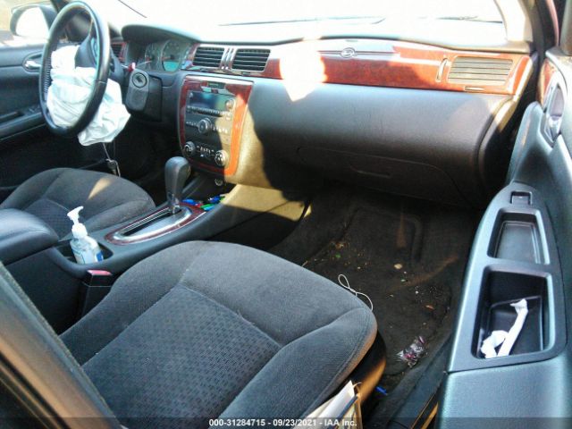 Photo 4 VIN: 2G1WB5ENXA1177904 - CHEVROLET IMPALA 