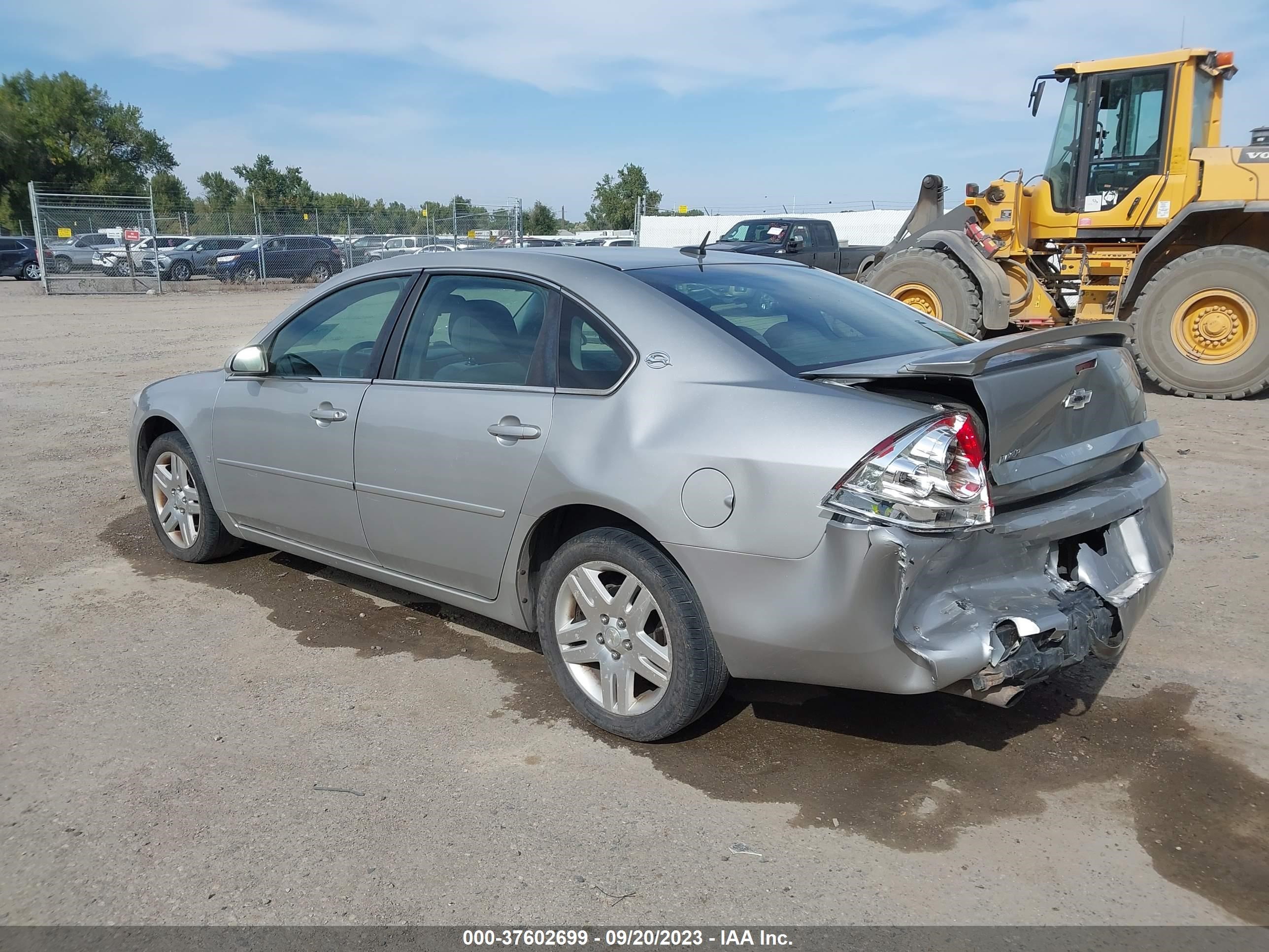 Photo 2 VIN: 2G1WC583289289356 - CHEVROLET IMPALA 