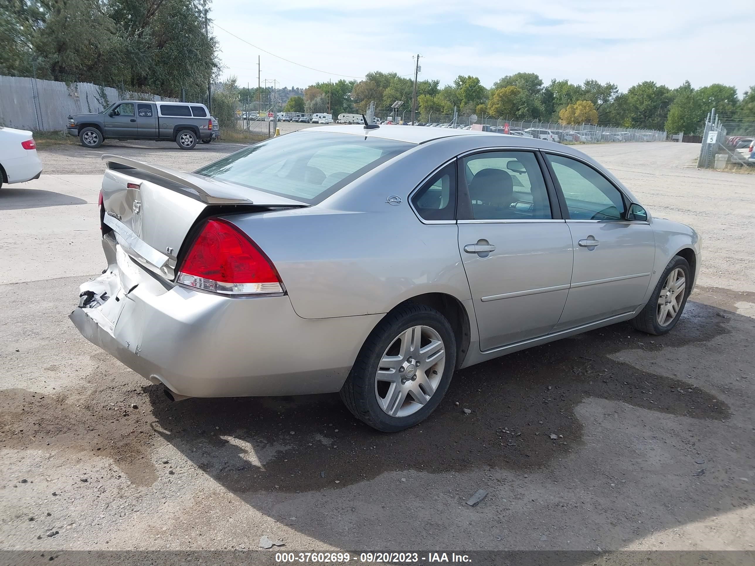 Photo 3 VIN: 2G1WC583289289356 - CHEVROLET IMPALA 