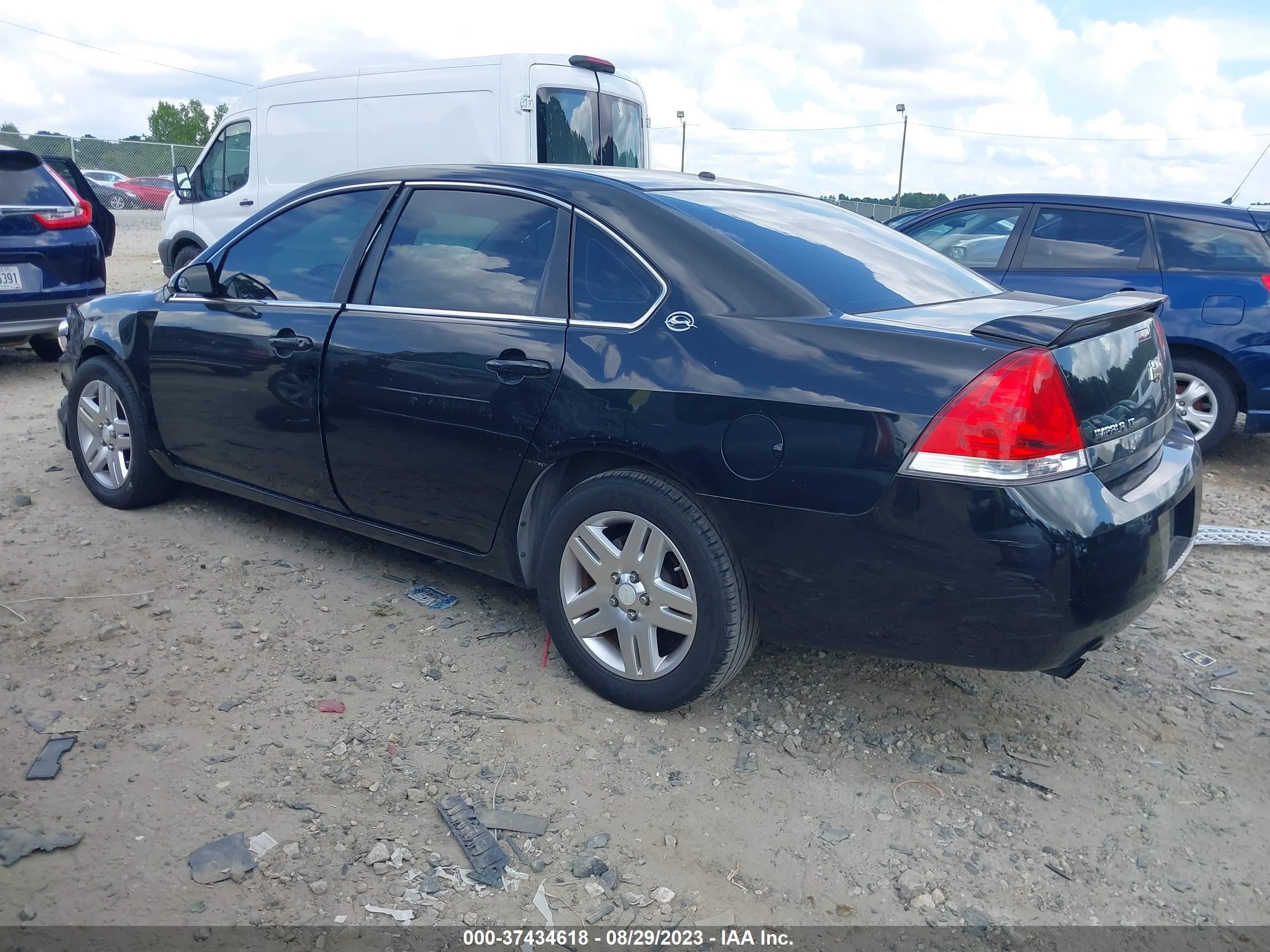 Photo 2 VIN: 2G1WC583X89186573 - CHEVROLET IMPALA 