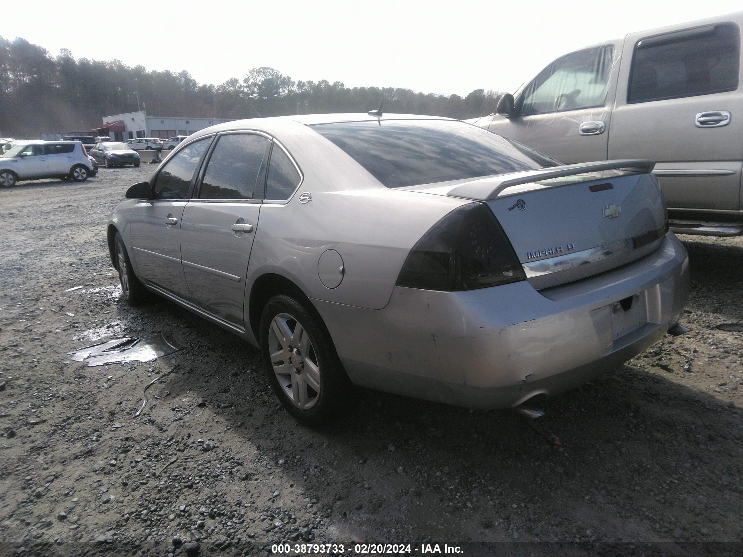 Photo 2 VIN: 2G1WC58R079291867 - CHEVROLET IMPALA 