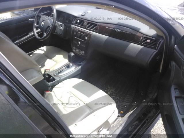 Photo 4 VIN: 2G1WC5E30C1211914 - CHEVROLET IMPALA 