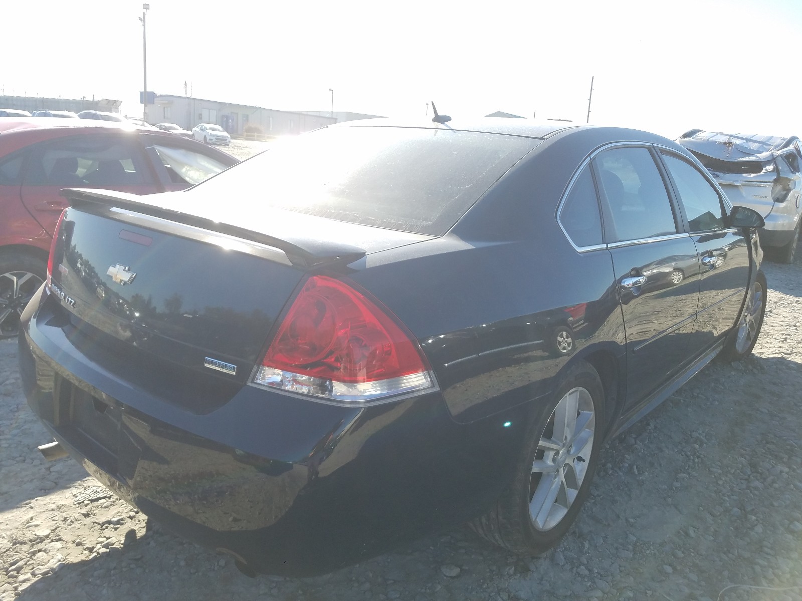 Photo 3 VIN: 2G1WC5E31C1307003 - CHEVROLET IMPALA LTZ 