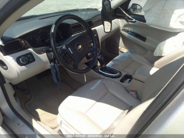 Photo 4 VIN: 2G1WC5E32C1239309 - CHEVROLET IMPALA 