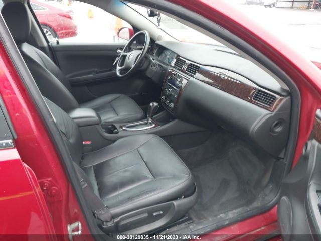 Photo 4 VIN: 2G1WC5E32C1261701 - CHEVROLET IMPALA 