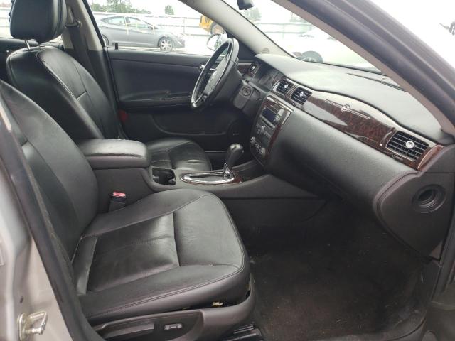 Photo 4 VIN: 2G1WC5E32D1223001 - CHEVROLET IMPALA LTZ 