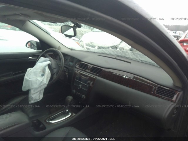 Photo 4 VIN: 2G1WC5E33C1108776 - CHEVROLET IMPALA 