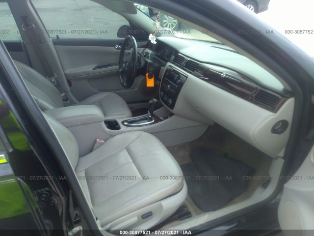 Photo 4 VIN: 2G1WC5E33C1148601 - CHEVROLET IMPALA 