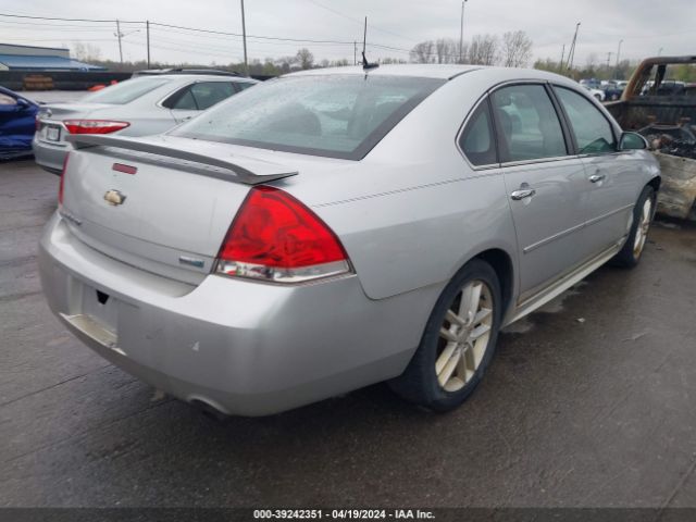 Photo 3 VIN: 2G1WC5E33C1218808 - CHEVROLET IMPALA 