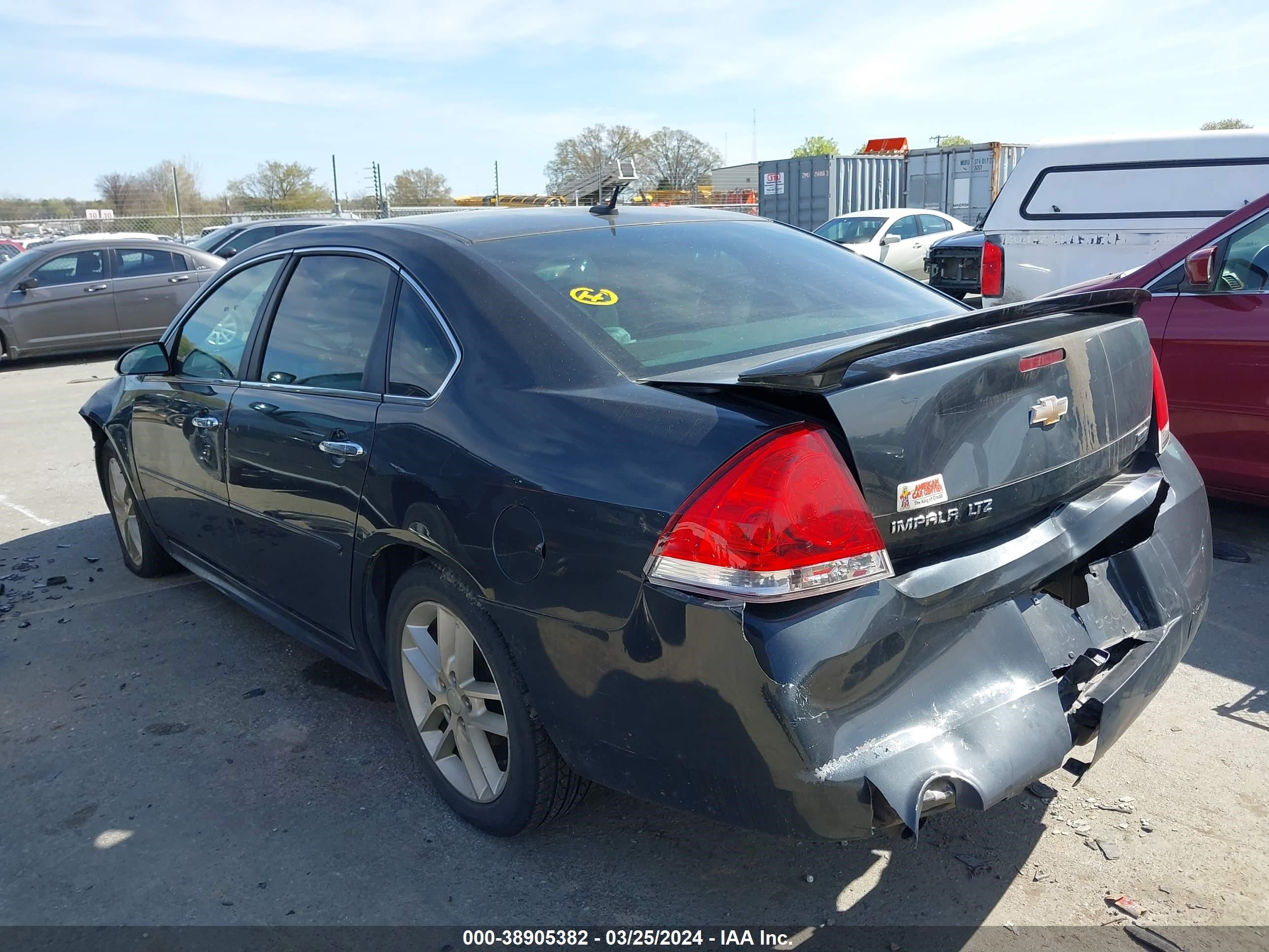 Photo 2 VIN: 2G1WC5E35E1152913 - CHEVROLET IMPALA LIMITED 