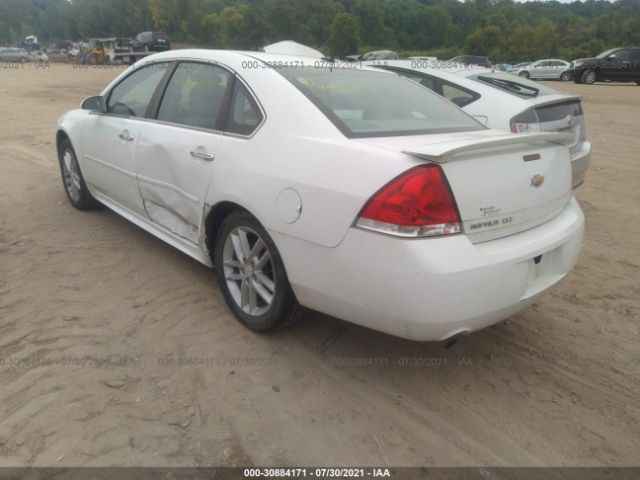 Photo 2 VIN: 2G1WC5E36C1235442 - CHEVROLET IMPALA 