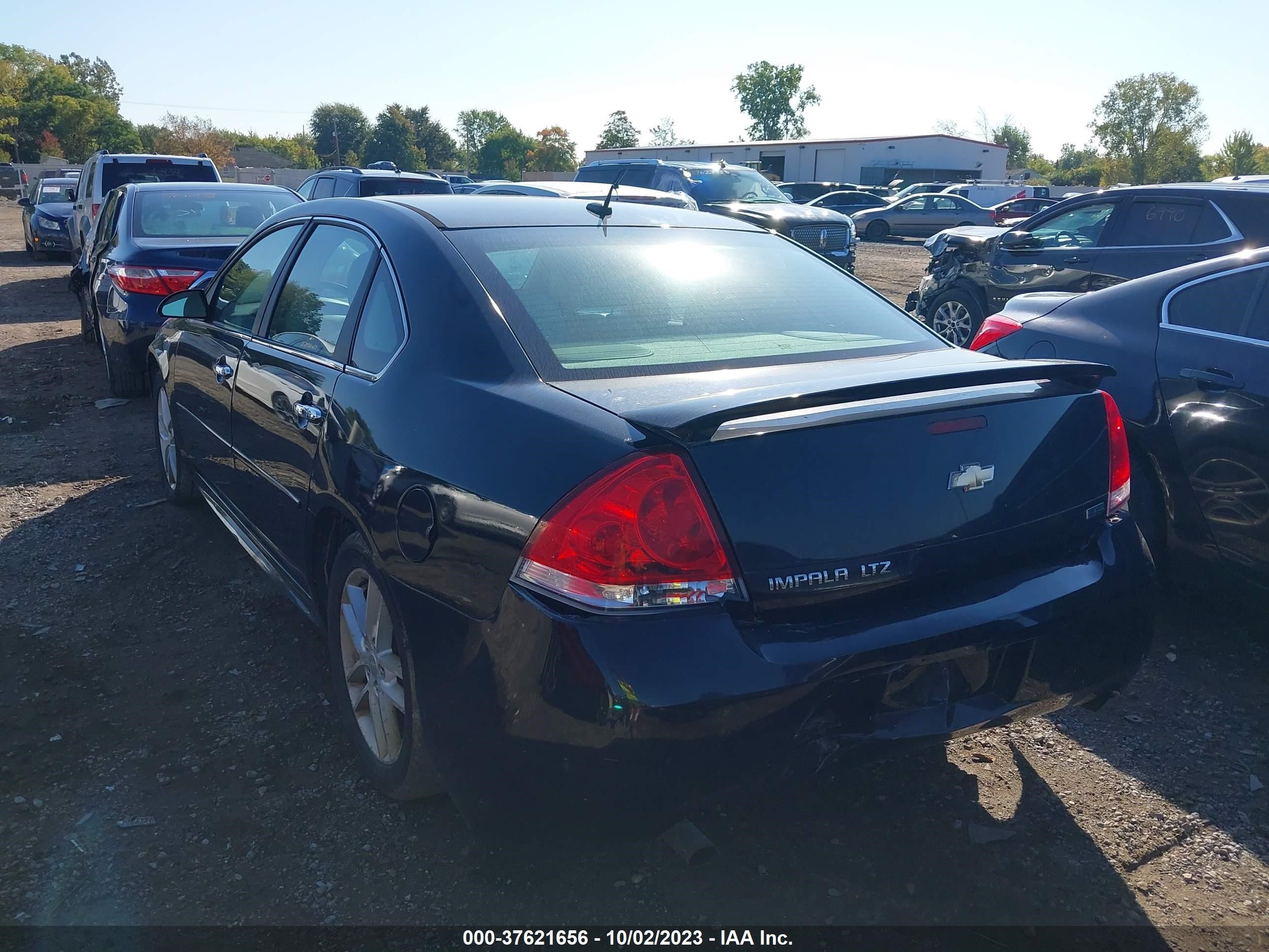 Photo 2 VIN: 2G1WC5E37C1205432 - CHEVROLET IMPALA 