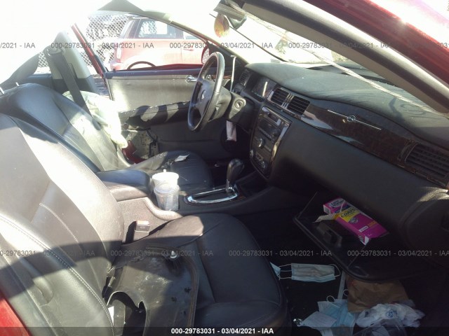 Photo 4 VIN: 2G1WC5E37D1200880 - CHEVROLET IMPALA 