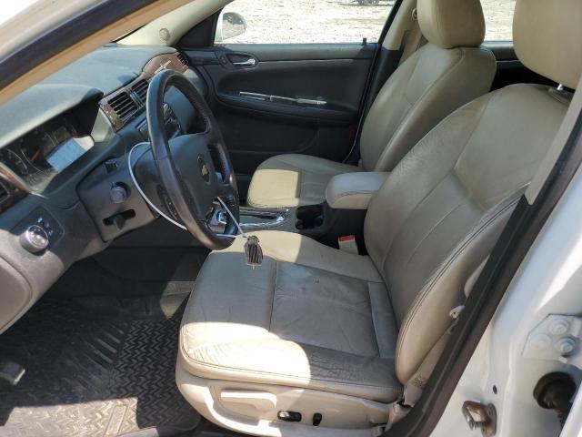 Photo 6 VIN: 2G1WC5E38C1233059 - CHEVROLET IMPALA 