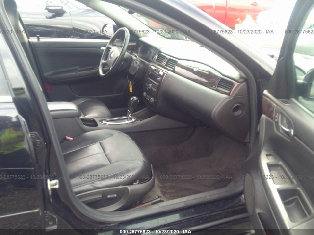 Photo 4 VIN: 2G1WC5E38D1236934 - CHEVROLET IMPALA 