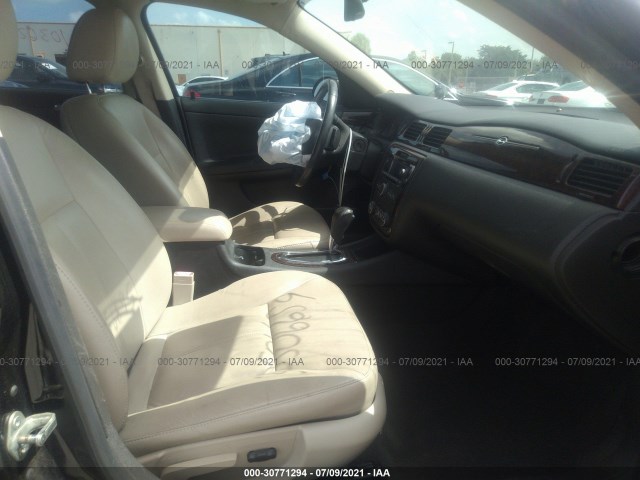 Photo 4 VIN: 2G1WC5E38E1133823 - CHEVROLET IMPALA LIMITED 