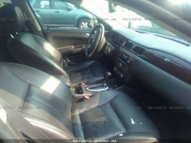 Photo 4 VIN: 2G1WC5E3XD1117976 - CHEVROLET IMPALA 