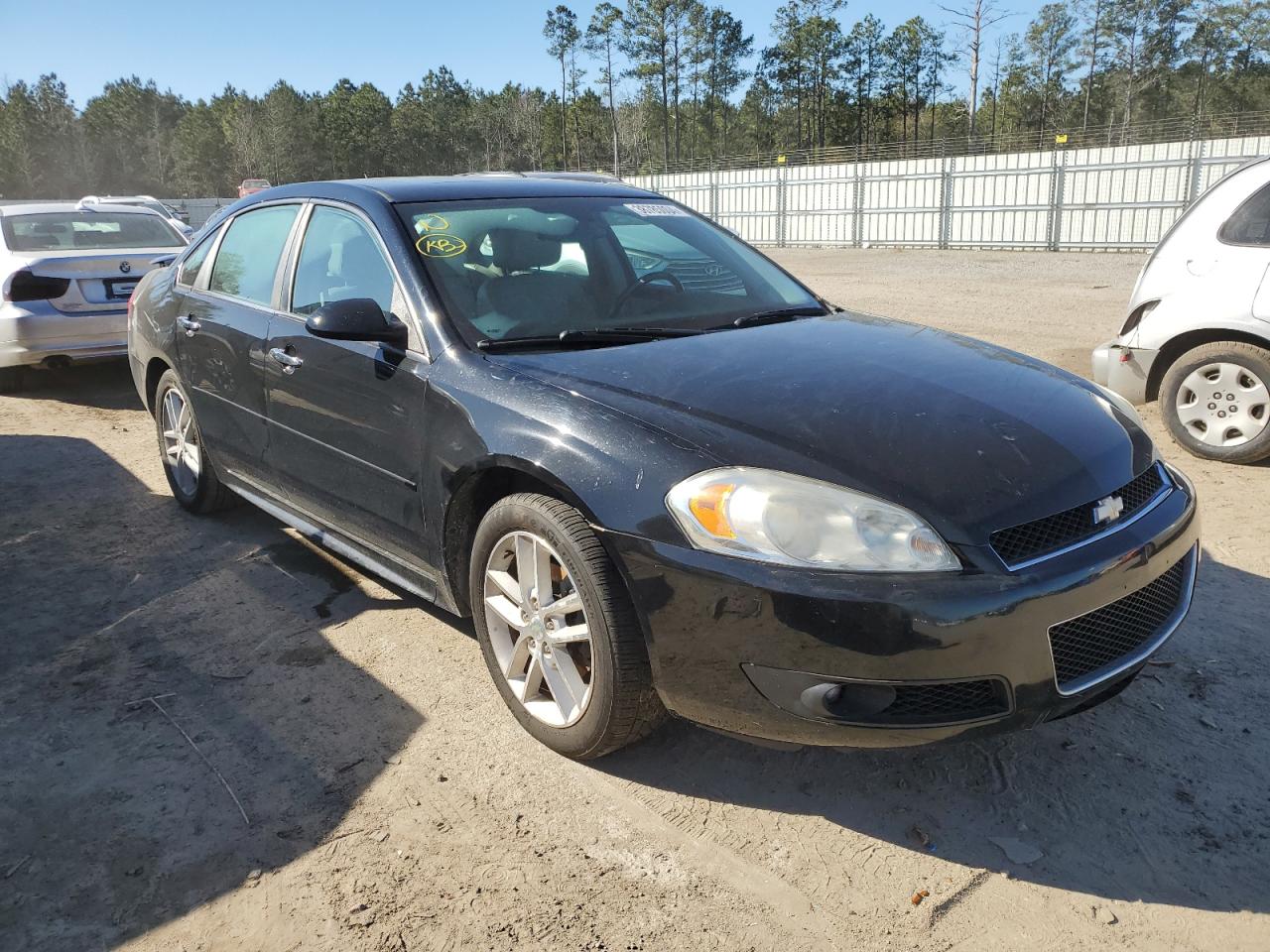 Photo 3 VIN: 2G1WC5E3XD1199191 - CHEVROLET IMPALA 