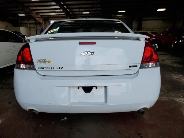 Photo 5 VIN: 2G1WC5E3XE1111659 - CHEVROLET IMPALA LIM 