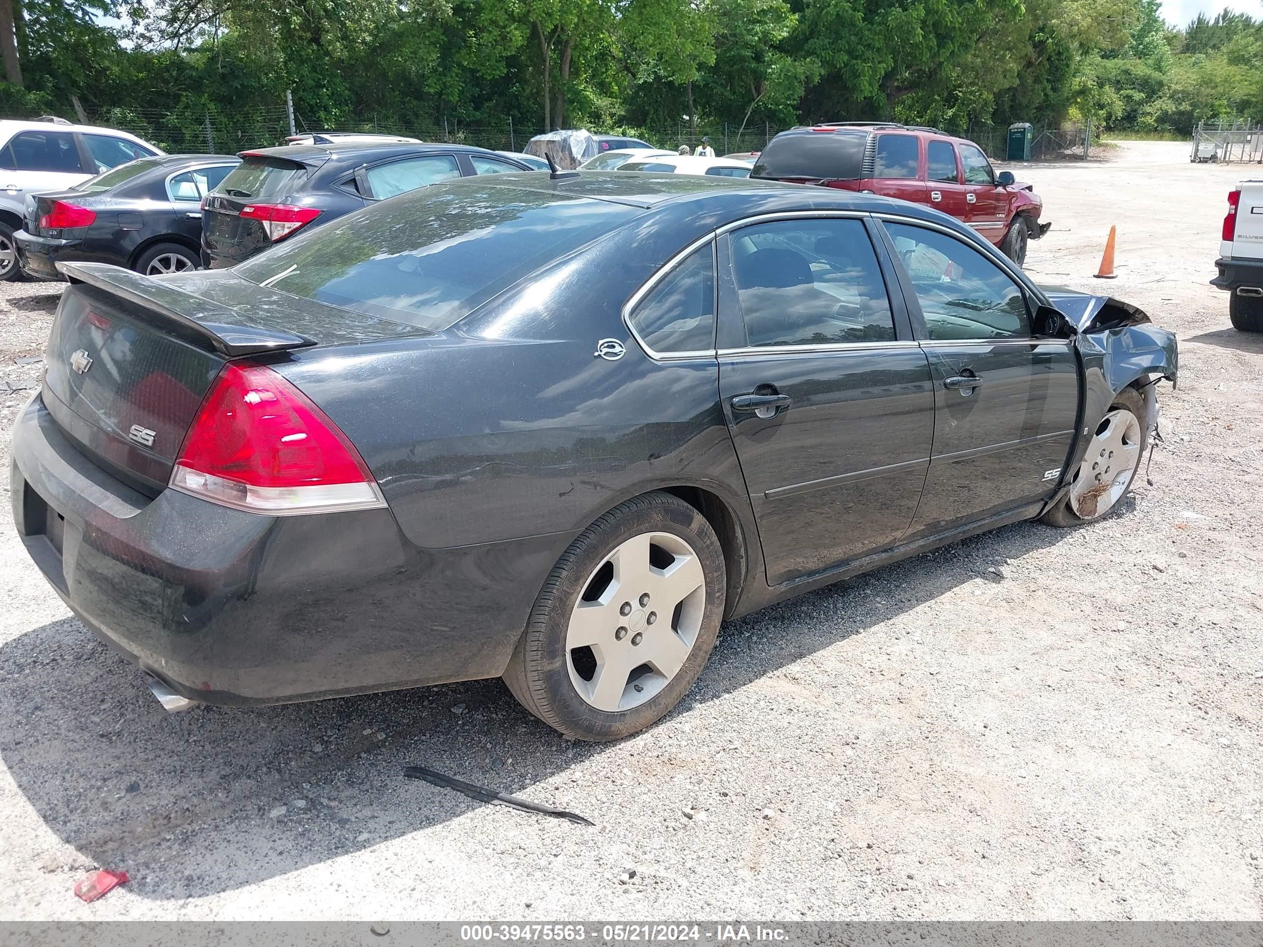 Photo 3 VIN: 2G1WD58C069212446 - CHEVROLET IMPALA 